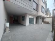 CASA CON 1 LOCAL Y 2 DEPARTAMENTOS EN VENTA POR ESTRENAR...