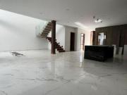 Casa con 231 m² superficie de terreno, 4 recámaras en...