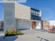 Casa con 265 m² superficie de terreno y 3 recámaras en...