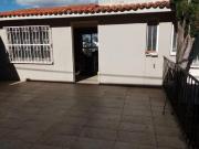 Casa con 276 m² de superficie de terreno y 3 recámaras...