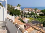 Casa con 2 Apartamentos y Vistas al Mar en el Casco Antiguo