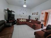 Casa con 2 Deptos y una Casa, Oportunidad