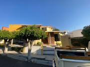 Casa con 2 habitaciones en planta baja!