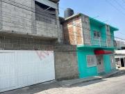 CASA CON 2 HABITACIONES EN PLANTA BAJA A 1 CUADRA DE...