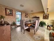 Casa con 2 Niveles con Patio Privado Terreno de 250m2...