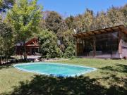 Casa con 3 Cabañas, Piscina, Quincho y Tinaja