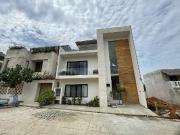 CASA CON 3 DEPARTAMENTOS EN VENTA EN LA PUNTA ZICATELA,...