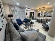 Casa con 3 dormitorios de 360 m² en venta en Valle Real