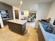 Casa con 3 recamaras, area de TV, roof garden. VENTA...