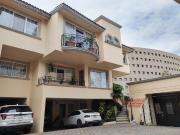 Casa en venta con 3 recámaras y baño propio de 427 m² en...