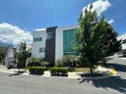 Casa con 3 recámaras en venta con 370 m² de terreno en...