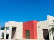 Casa con 3 recámaras y 2468 m2 de terreno en venta, Victoria