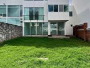 Casa con 3 recámaras y 300 m² superficie de terreno en...