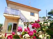 Casa con 4 habitaciones en Aiguaviva Parc en Vidreres...