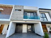 Casa con 4 rec en Boreales 2, Real de Valdepeñas