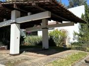 Casa con 4 recámaras, 4 baños y alberca