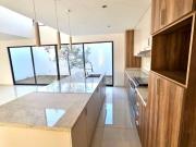 Casa con 4 recámaras en venta, 160 m² superficie de...