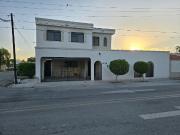 Casa de una planta con 4 recámaras en venta en...