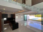 Casa con 4 recámaras en venta y renta en Lagos del Sol