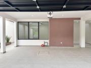 Casa con 4 recámaras una en planta baja en venta,...