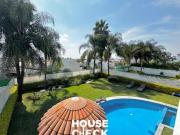 CASA EN VENTA con 5 habitaciones en venta, 580 m²...