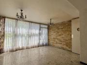 Casa con 5 recámaras en venta en Col. Periodista, a 2...