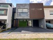 Casa con 5 recámaras en venta, Lomas de Angelópolis