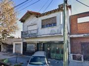 Casa con 5 unidades independientes Muy buena Zona Vta...