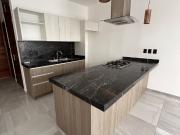 CASA EN VENTA/RENTA ARBOLADA HUAYACAN CON ACABADOS DE LUJO