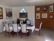 CASA CON ACABADOS RUSTICOS