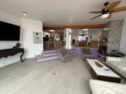 CASA con acceso al mar PRIVADO! 5 recamaras!