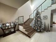 Casa con Alberca cantera Valle escondido