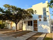 CASA CON ALBERCA EN CHAPALA, JALISCO