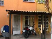 CASA CON ALBERCA EN CONDOMINIO EN TEZOYUCA MORELOS