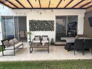 CASA CON ALBERCA EN CUERNAVACA clave CS607