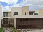 Casa con Alberca en Montebello Yucatán