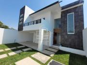 CASA CON ALBERCA EN MORELOS