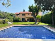 Casa con alberca en privada del Club de Golf Tabachines,...