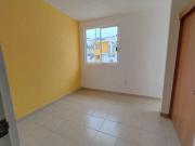 !Casa con alberca en privada dentro de Fraccionamiento!