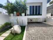 Casa con alberca en renta