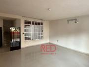 Casa con Alberca en Renta, Col. Petrolera....