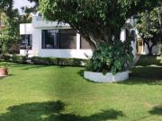 CASA CON ALBERCA EN VENTA EN COLONIA 3 DE MAYO, EMILIANO...