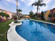 Casa con alberca en venta en Garza Azul, Tezoyuca