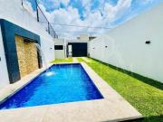 Casa con alberca en venta en Lomas Trujillo, Emiliano Zapata