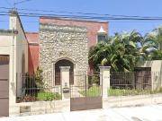 CASA CON ALBERCA EN VENTA, PROPIEDAD ADJUDICADA C. 28...