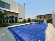 Casa con alberca en Xochitepec