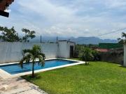 Casa con alberca en Yautepec