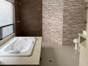 Casa con alberca, ideal para hotel boutique, ubicada en...