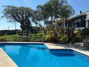 Casa con alberca, jardín y bungalow en Rancho Tetela,...