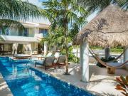 Refugio de Lujo Frente al Agua con Alberca Privada –...